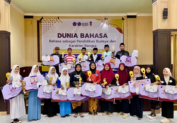 Siswa MA Nasy-atul Muta’allimin Borong Juara Lomba Story Telling se-Madura