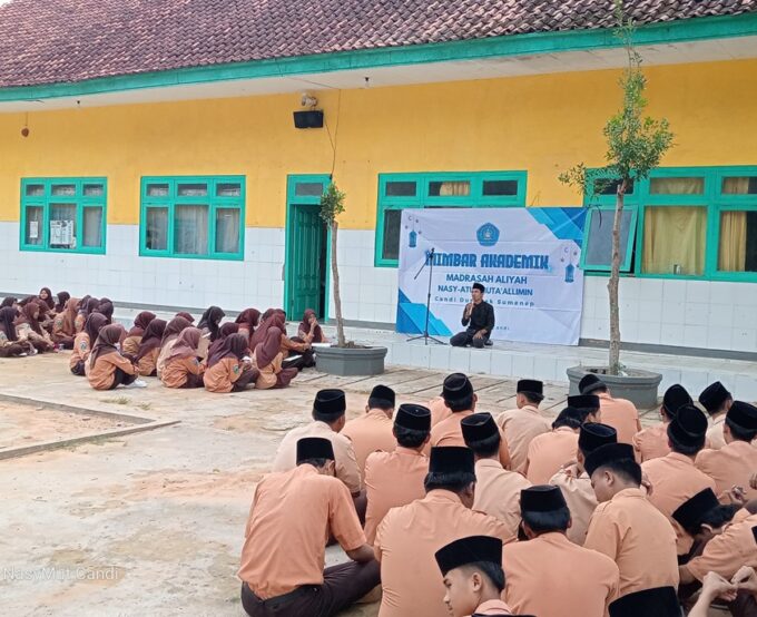 Ngobrol Sastra Awali Mimbar Akademik Semester Genap 2025