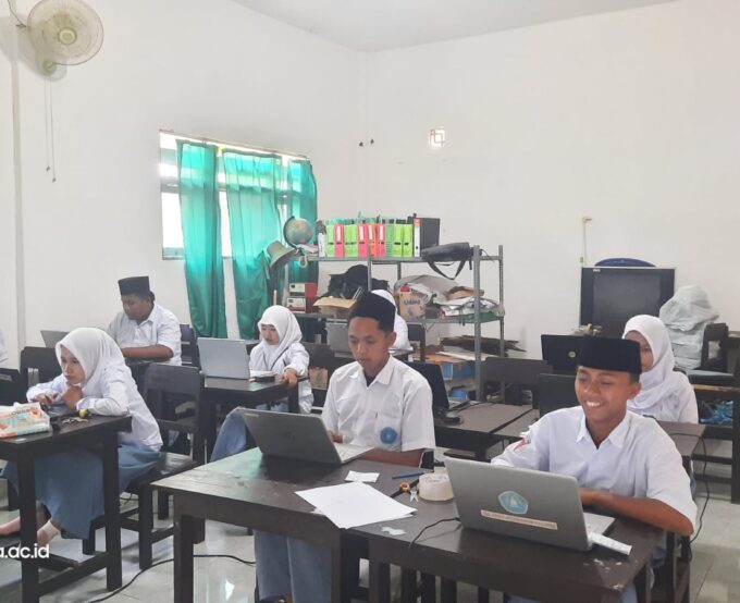 MA Nasy-atul Muta’allimin Gelar TKA dengan Sistem Dua Sesi